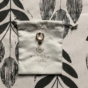 Kendra Scott Elyse gold ring